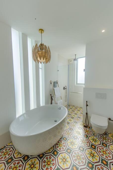 Presidential Luxury Villa Anjuna With Pvt Pool & Bathtub, Most Prime Location Exterior foto