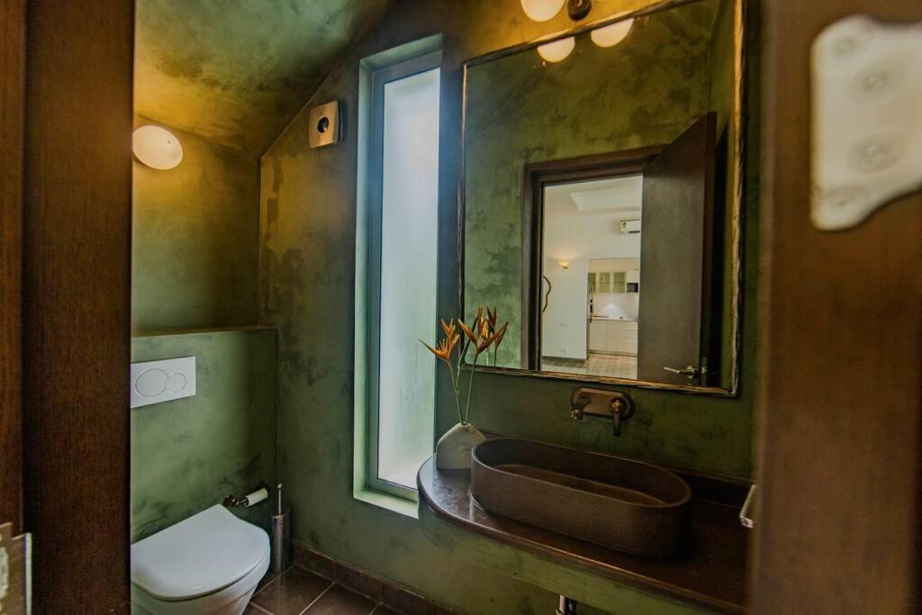 Presidential Luxury Villa Anjuna With Pvt Pool & Bathtub, Most Prime Location Exterior foto